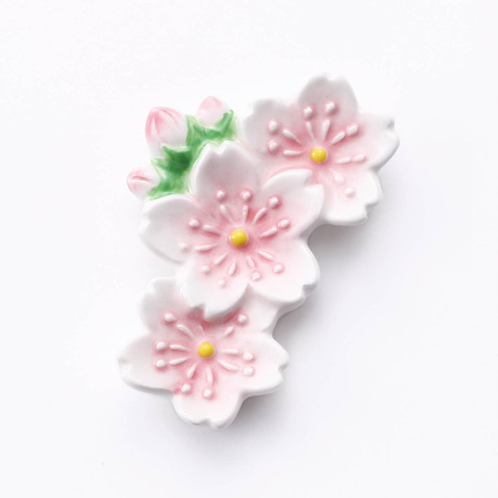 ハンドメイド★桜 箸置き (1個当たり280円〜バラ売り可)残数44個 箸置き(桜) 5ヶ入 – 中外陶園オンラインストア