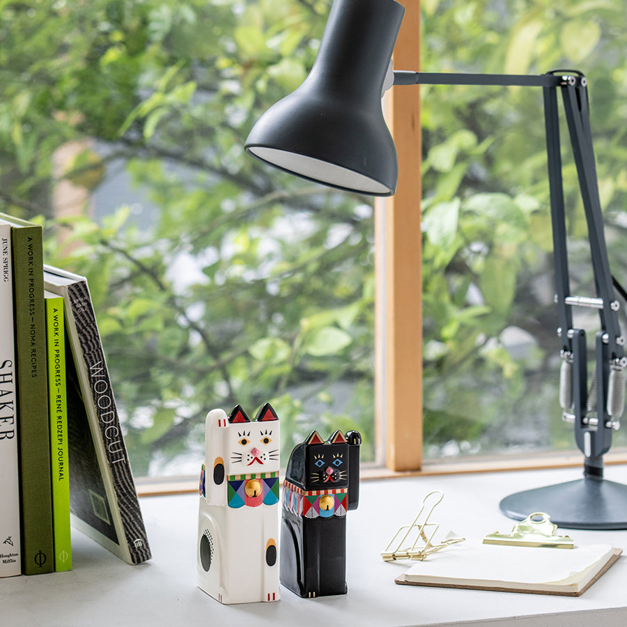 tupera tupera 寄り添い招き猫 黒 小 – 中外陶園オンラインストア