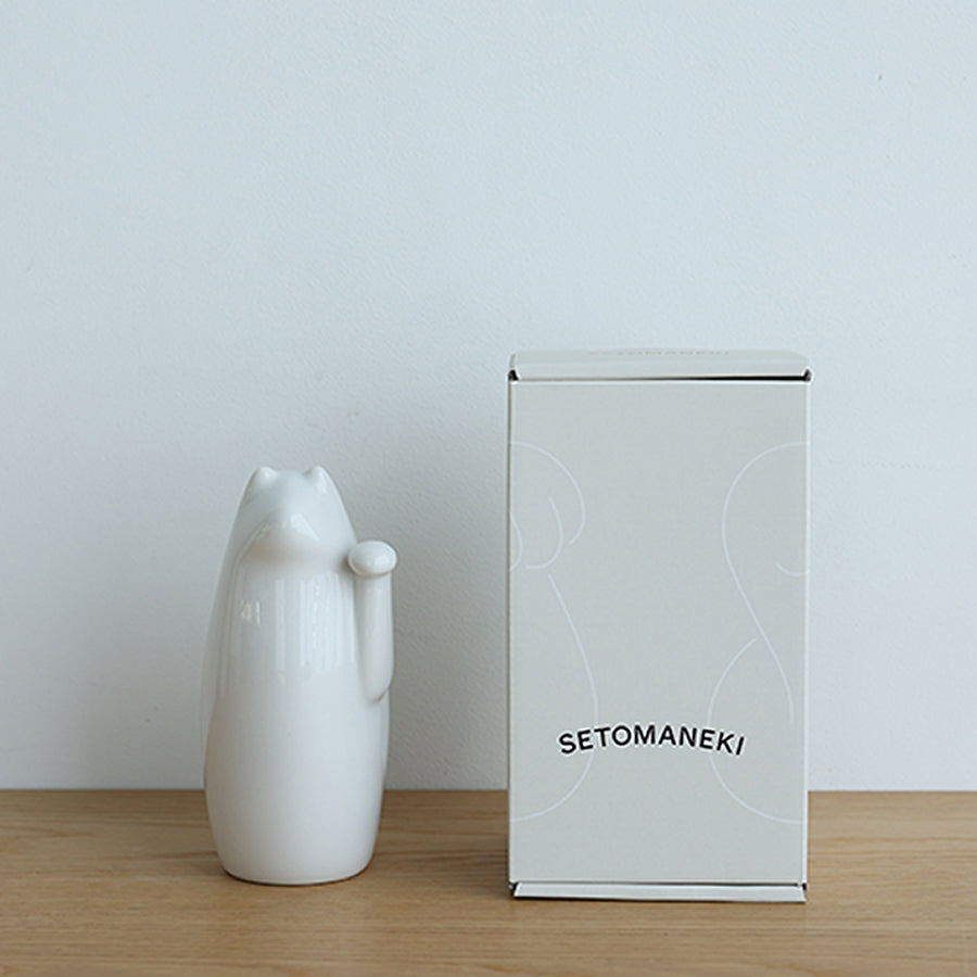 値下げ 外山亜基雄先生 招き猫 陶器製置物 外山亜基雄】さんの器の入荷案内 猫のカップやお皿が入荷しま