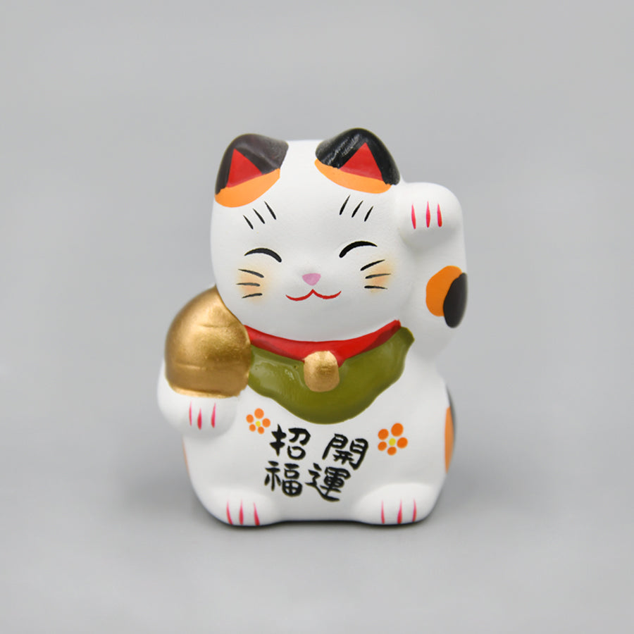 錦彩七福神招き猫（8.5号）　薬師窯 錦彩七福神招き猫(8.5号) – 中外陶園オンラインストア