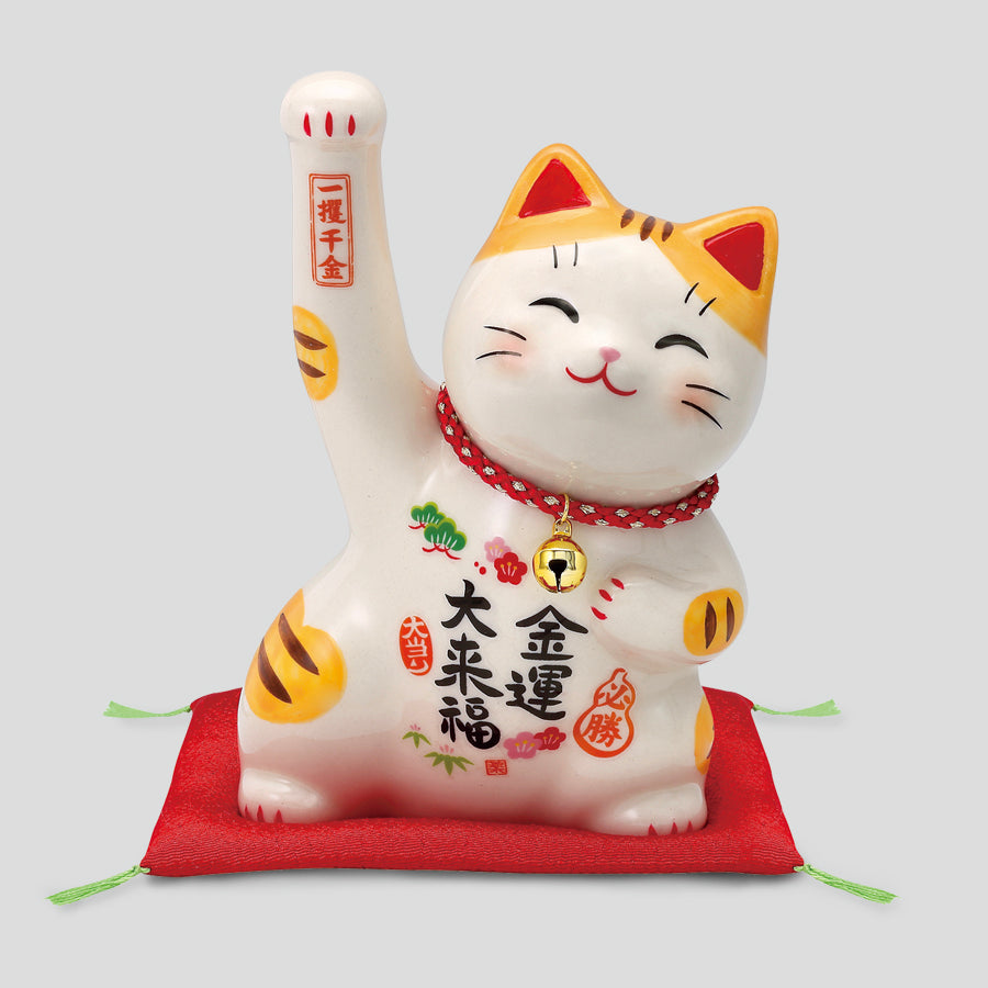 彩絵必勝金運招き猫(鈴付・大) – 中外陶園オンラインストア